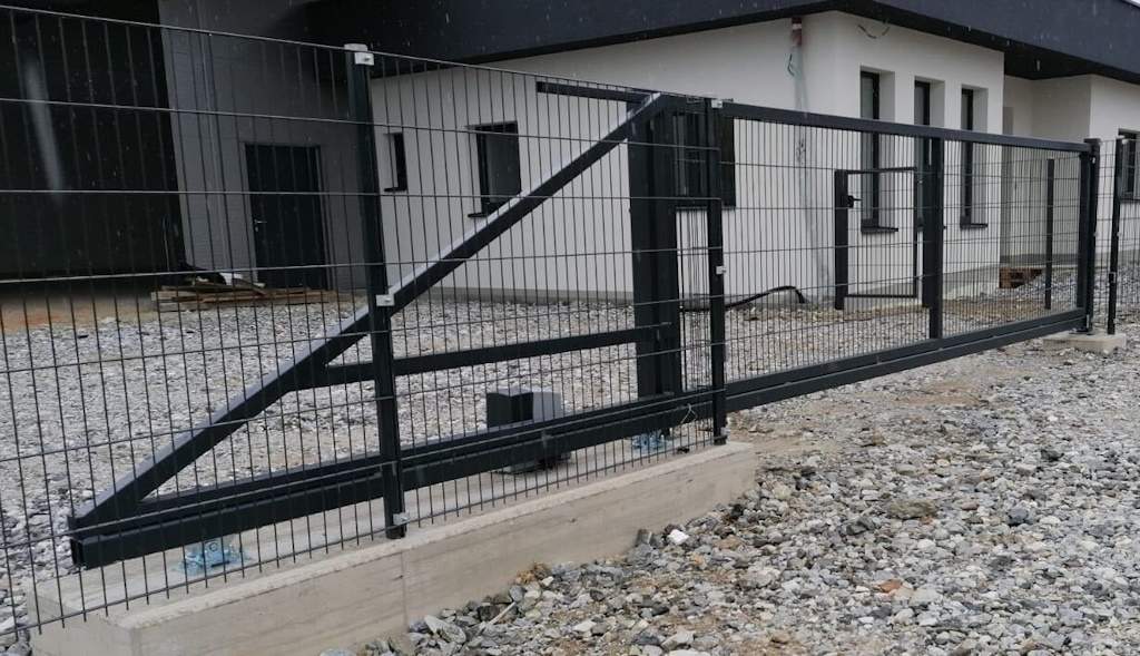 "Köln" Schiebetor freitragend 3m / 3,5m / 4m / 4,5m Doppelstabmatte 8/6/8 schwere Ausführung manuell / elektrisch Stahl feuerverzinkt pulverbeschichtet Einfahrtstor Hoftor Doppel-Stabmatte günstig - Image 7