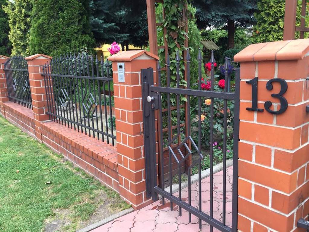 "Smaragd gerade" PREMIUM Gartentor / Pforte inkl. Pfosten vertikale Profile Gartenpforte Zauntür Schmucktor Hoftor Metalltor Flügeltor Stabfüllung Zierspitzen auf Maß klassisch schlicht günstig hochwertig langlebig feuerverzinkt pulverbeschichtet - Image 19